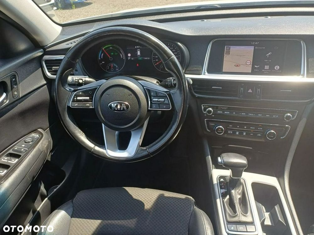Kia Optima Sportagon 2.0 GDI Attract - 27