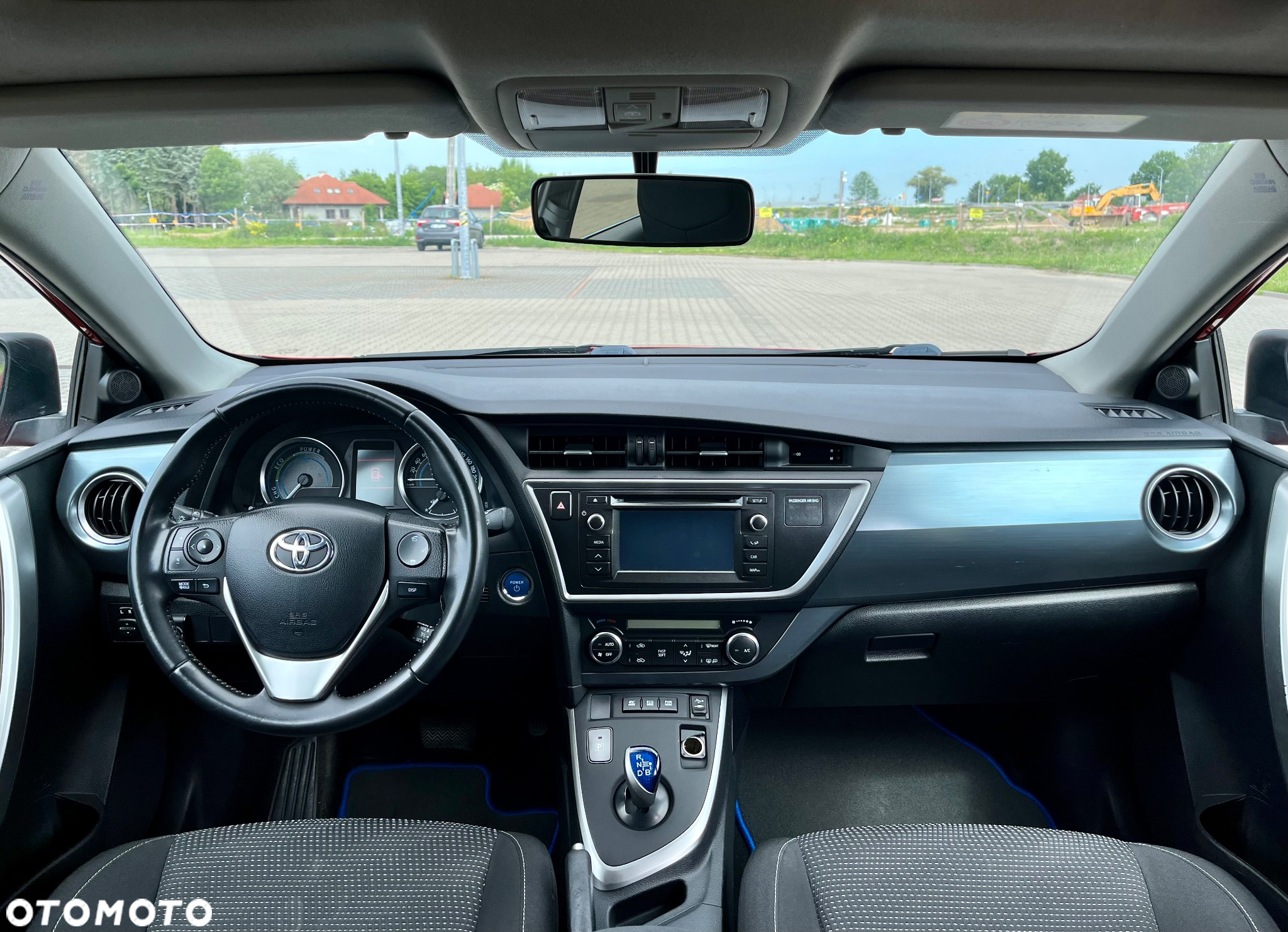 Toyota Auris 1.8 HSD Luna - 16