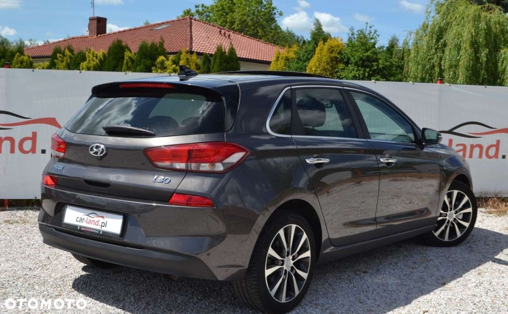 Hyundai i30 1.4 T-GDI DCT Premium - 15