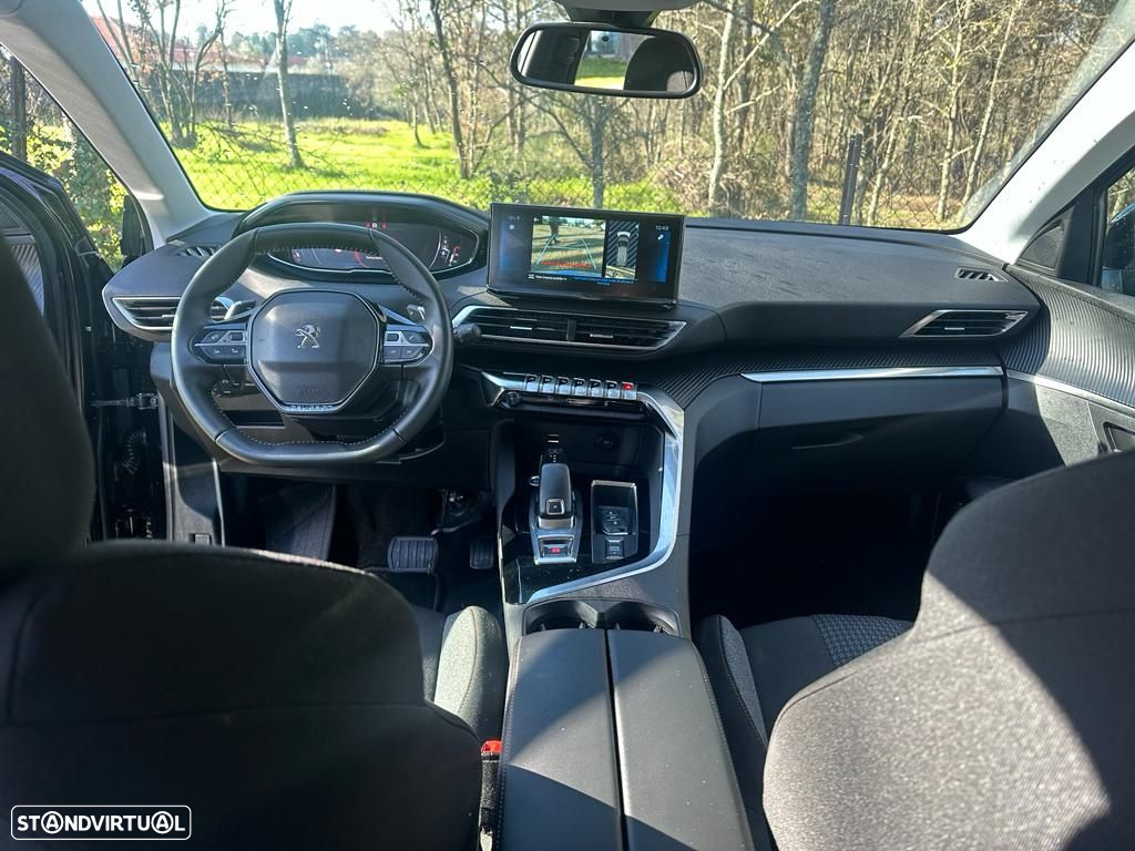 Peugeot 5008 1.2 PureTech Allure Pack EAT8 - 13
