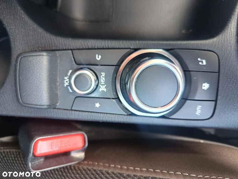 Mazda 2 SKYACTIV-G 90 KIZOKU - 28