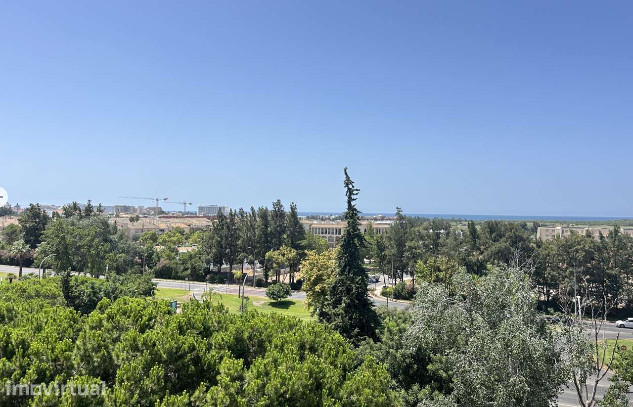 Apartamento T1 mobilado com vista de mar com piscina — Vilamoura - Grande imagem: 4/20