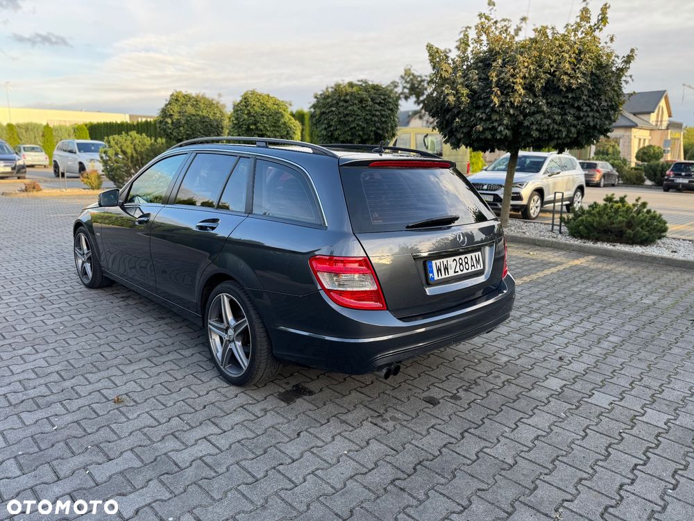 Mercedes-Benz Klasa C 200 CDI Elegance - 10