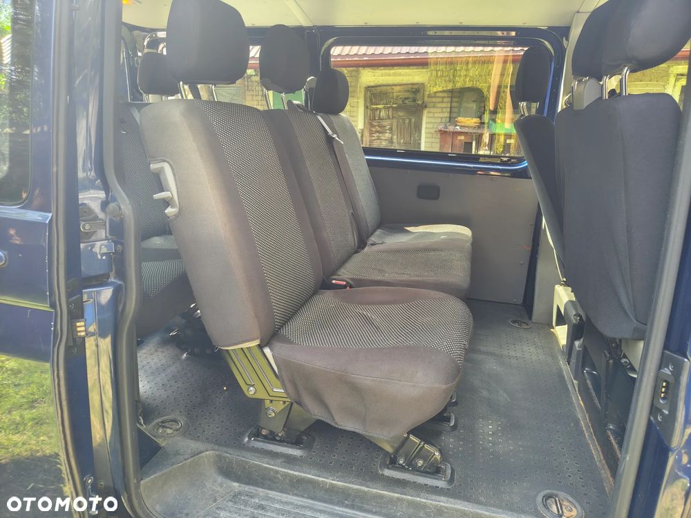 Volkswagen Caravelle L1 - 12