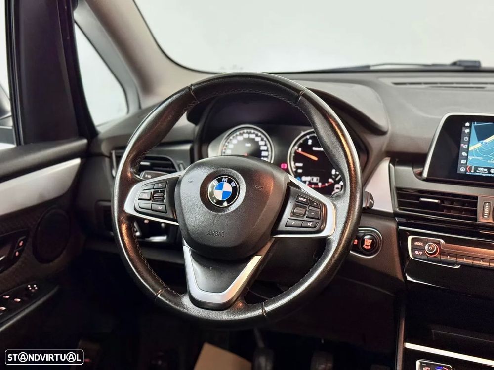 BMW 218 Gran Tourer d Sport Line - 27
