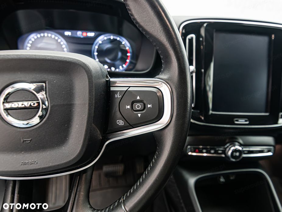 Volvo XC 40 D3 - 15