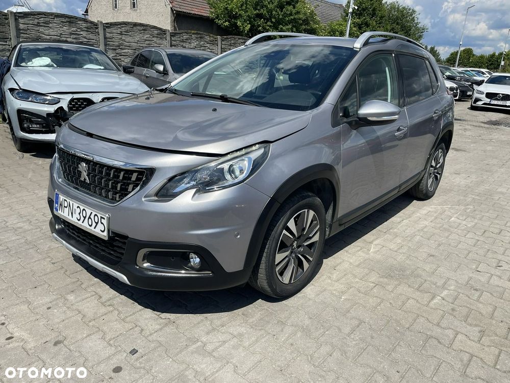 Peugeot 2008 1.2 Pure Tech GPF Allure S&S EAT6 - 5