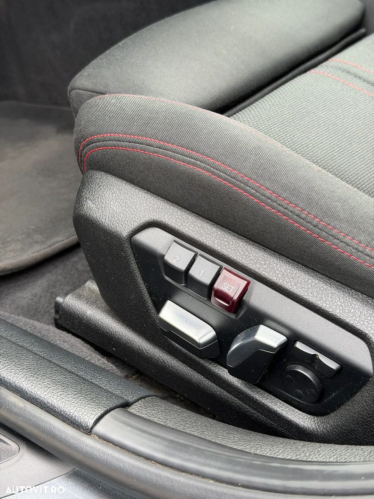 BMW Seria 3 320d xDrive AT - 23