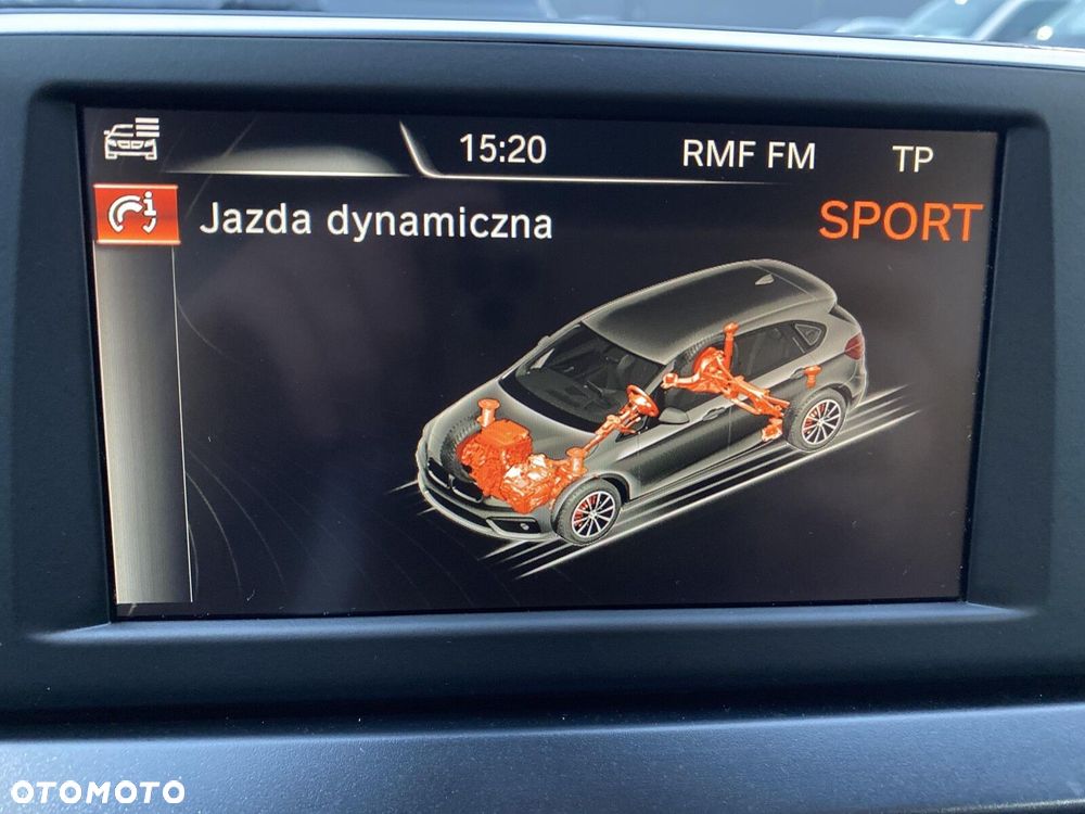 BMW Seria 2 218i - 22