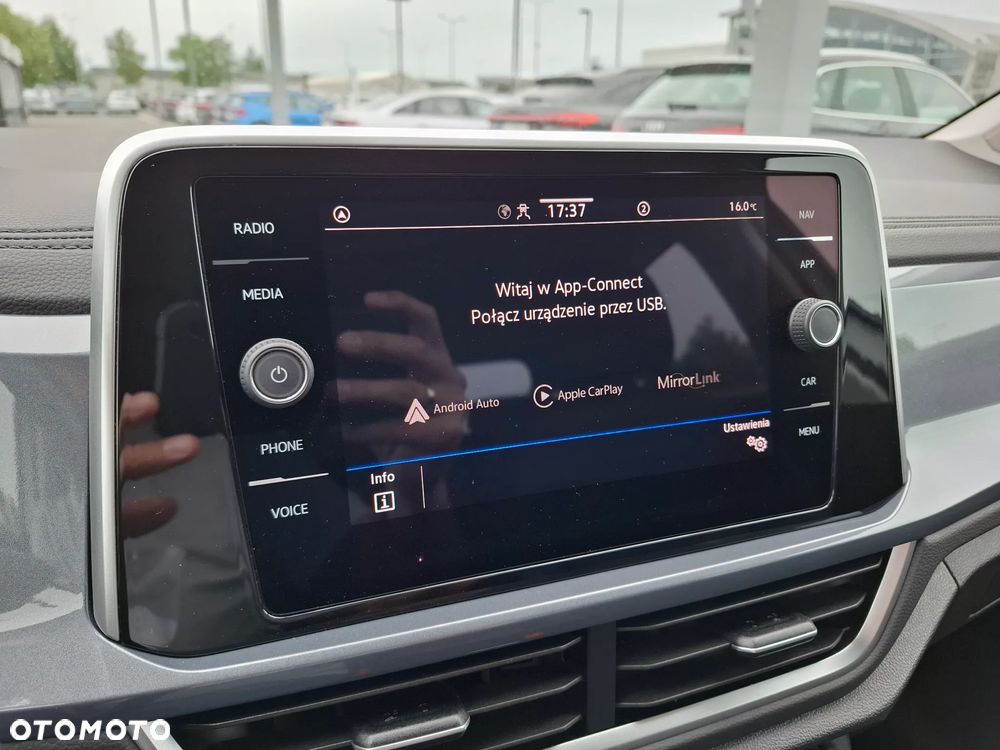 Volkswagen T-Roc 1.5 TSI Style - 17