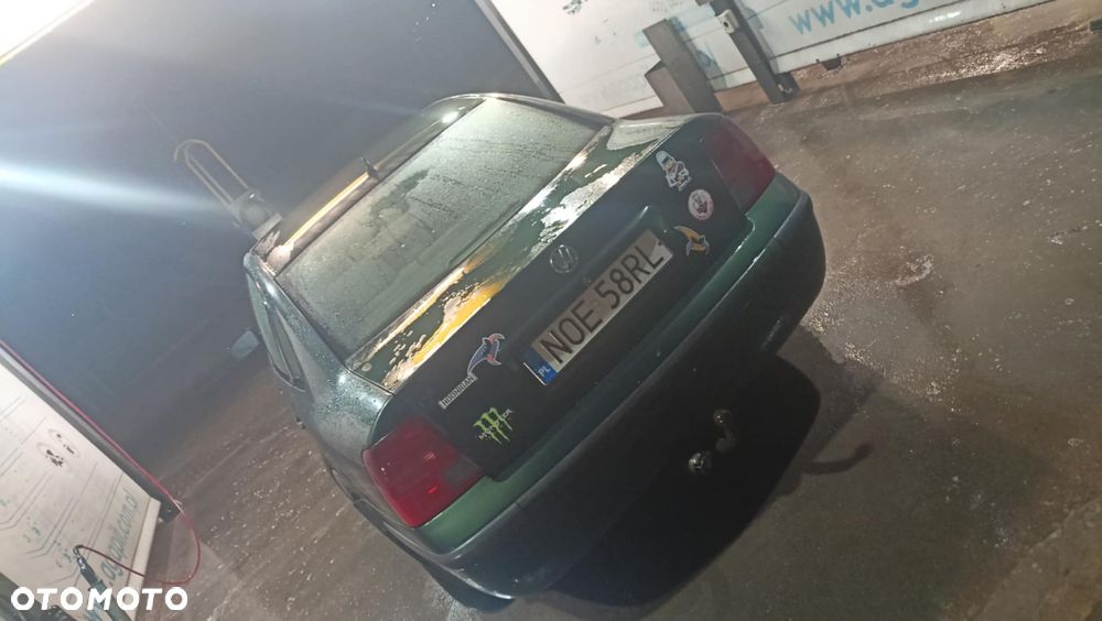 Volkswagen Passat 1.9 TDI - 3