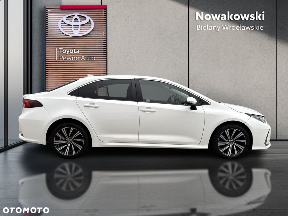 Toyota Corolla 1.8 Hybrid Comfort - 6