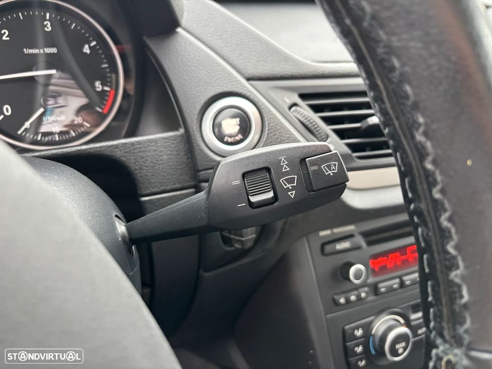 BMW X1 18 d sDrive - 15