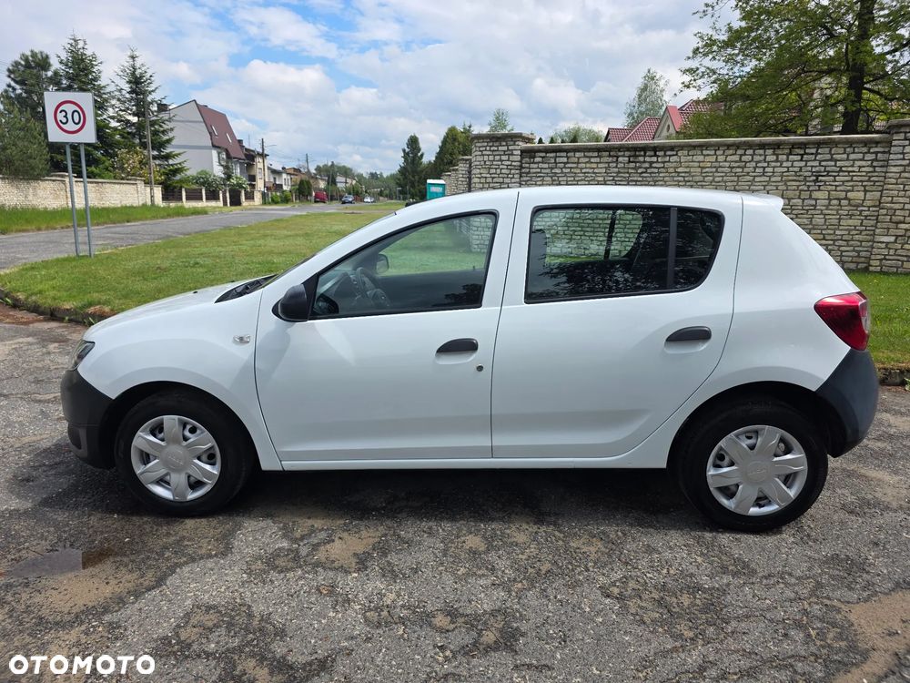 Dacia Sandero - 3