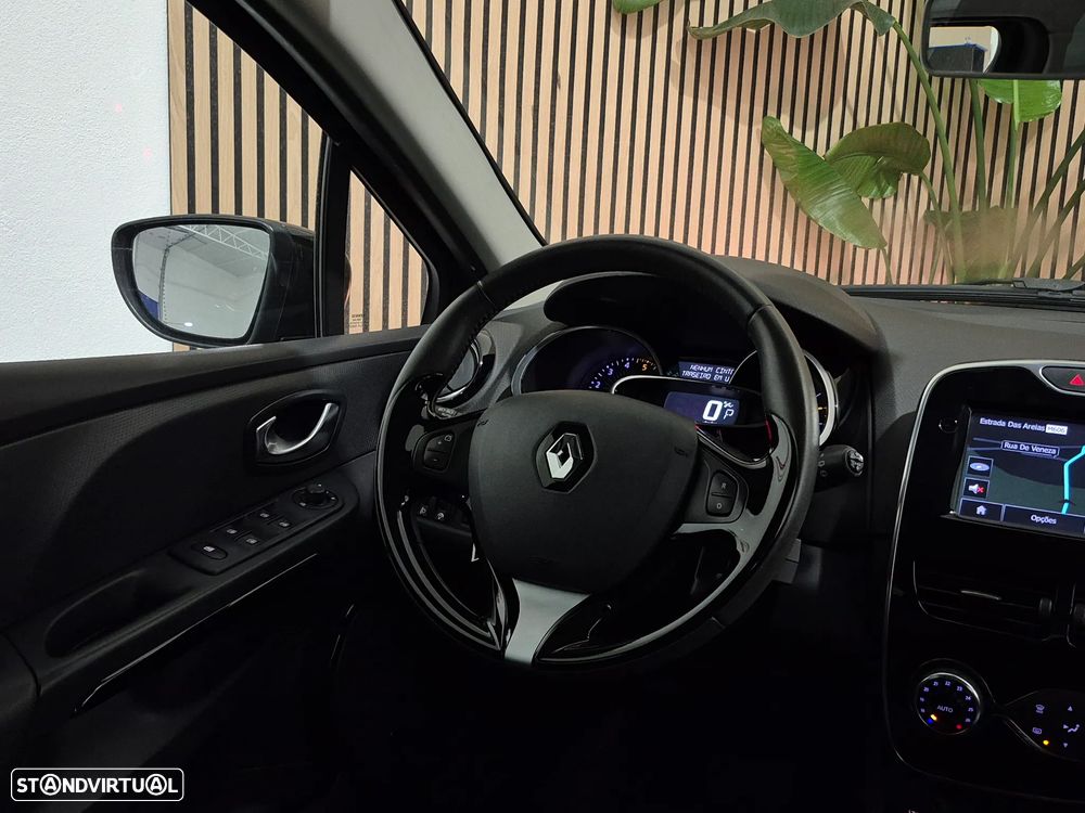 Renault Clio 1.5 dCi Dynamique S EDC - 27