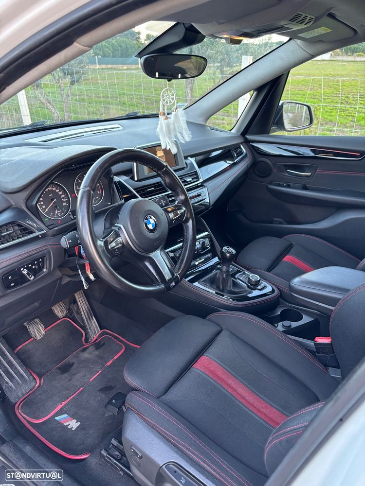 BMW 218 Active Tourer d Line Sport - 10
