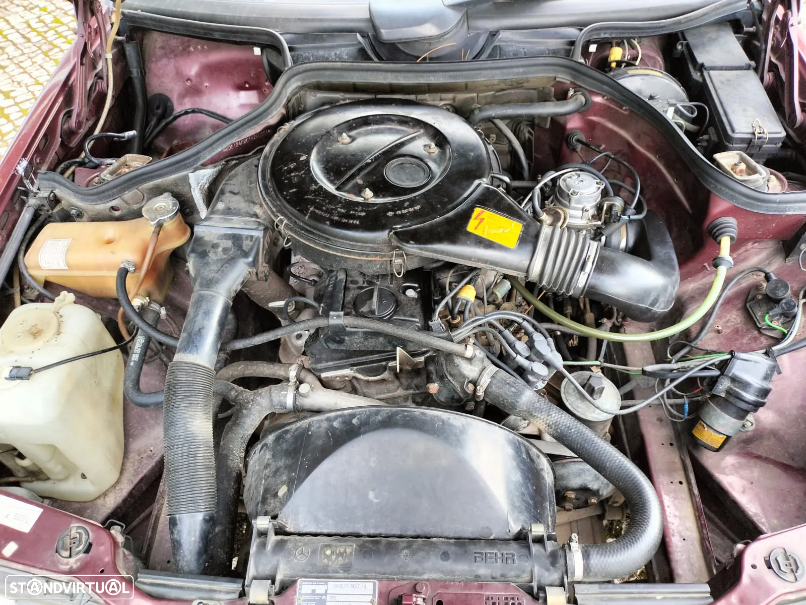 Mercedes-Benz 200 Standard - 28