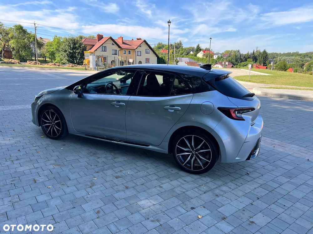 Toyota Corolla - 3