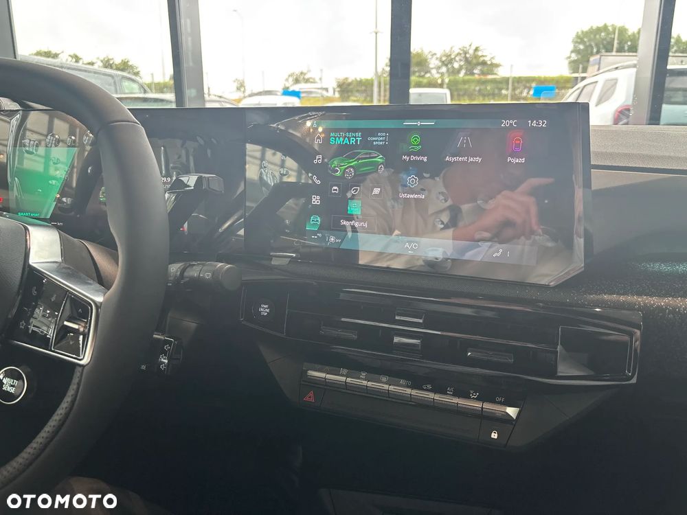 Renault Clio 1.2 TCe Techno EDC - 12