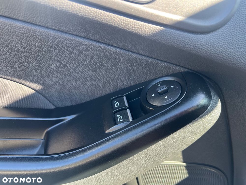 Ford Fiesta 1.0 EcoBoost STart-Stop Trend - 20