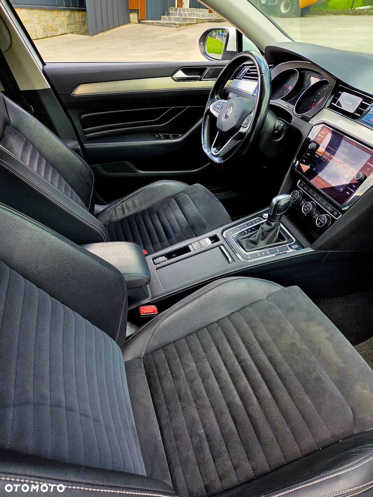 Volkswagen Passat 2.0 TDI SCR Highline DSG - 9