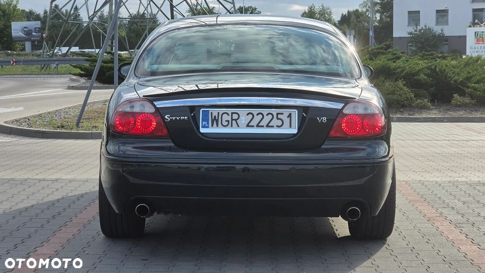 Jaguar S-Type 4.2 V8 Executive - 9