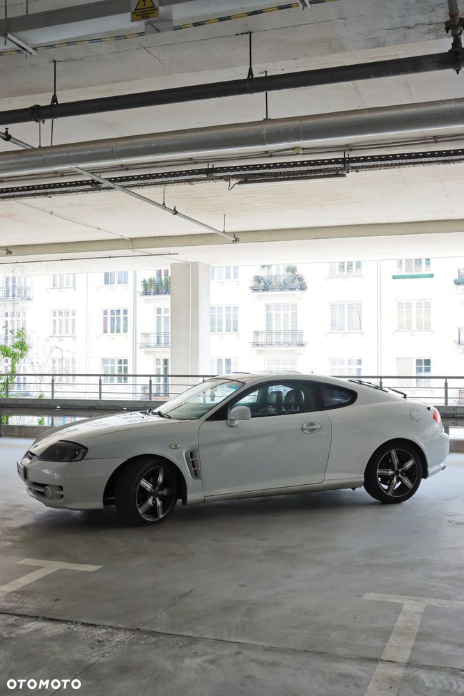 Hyundai Coupe - 5