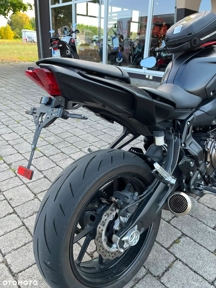 Yamaha MT - 5