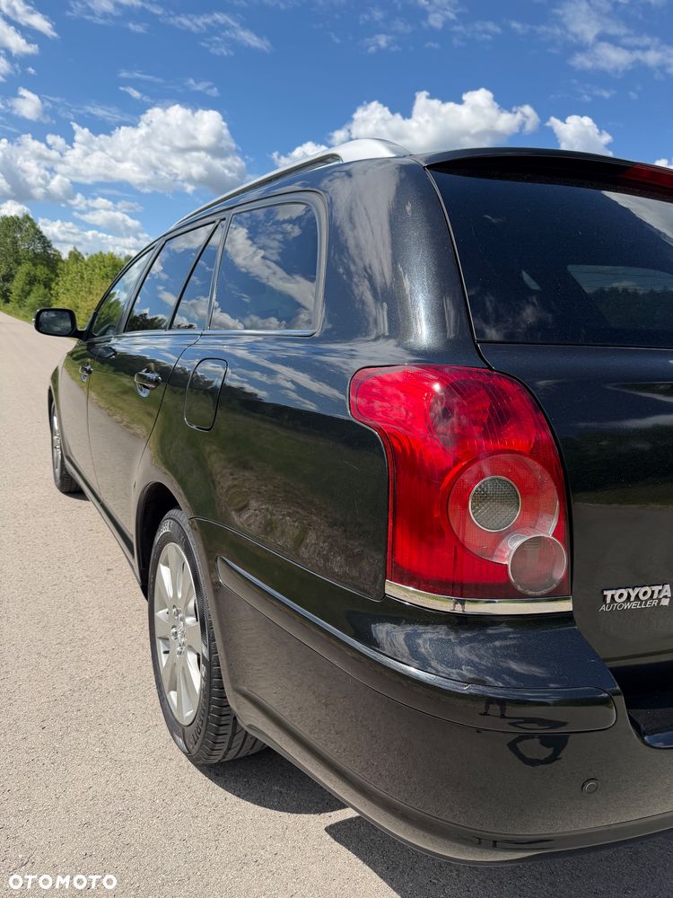 Toyota Avensis 1.8 VVT-i Edition - 7