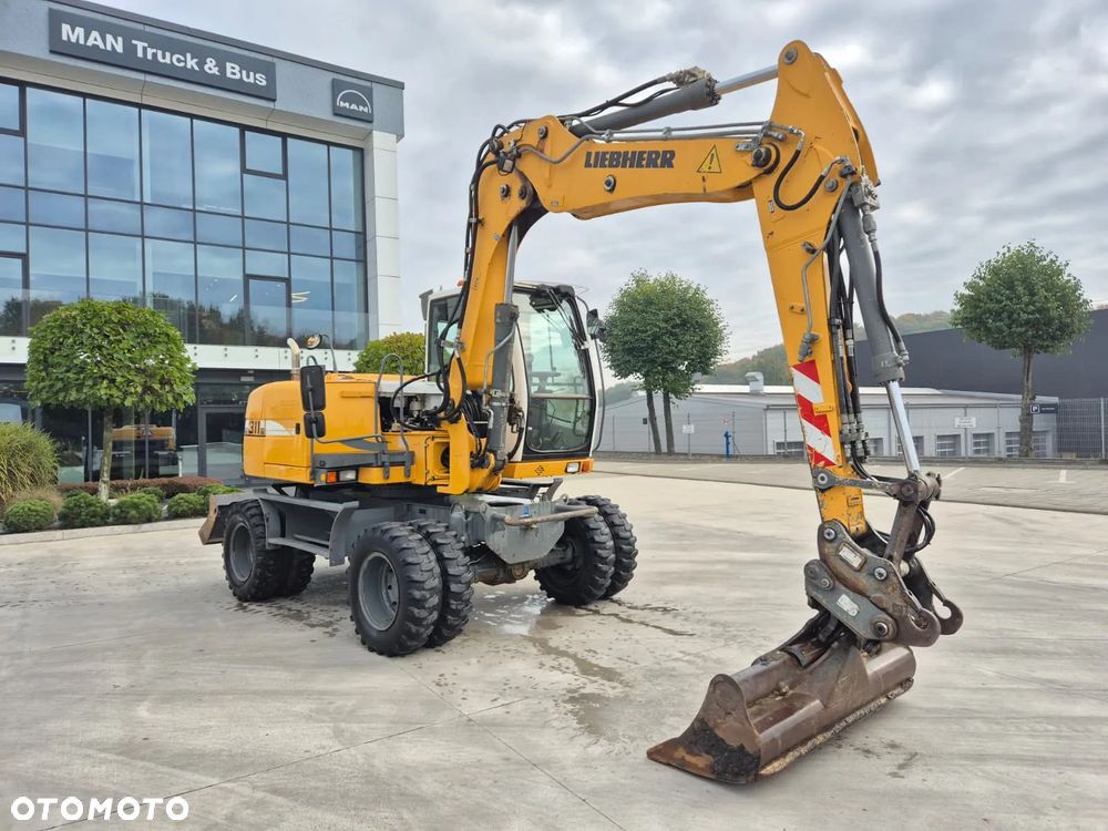 Liebherr A311 LITRONIC - 2