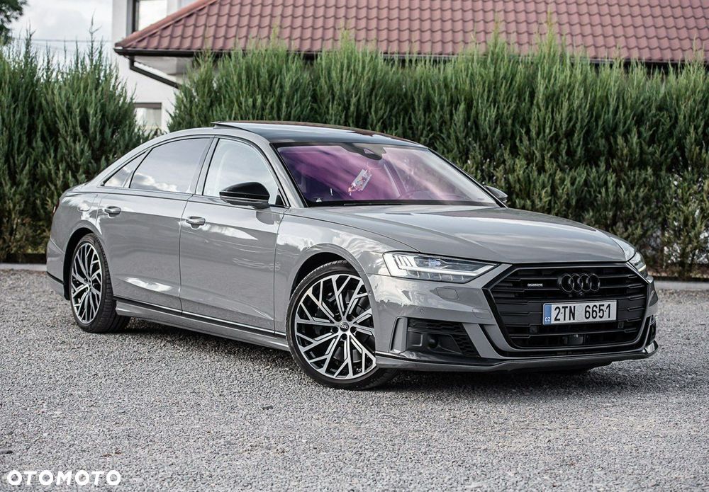 Audi A8 - 2