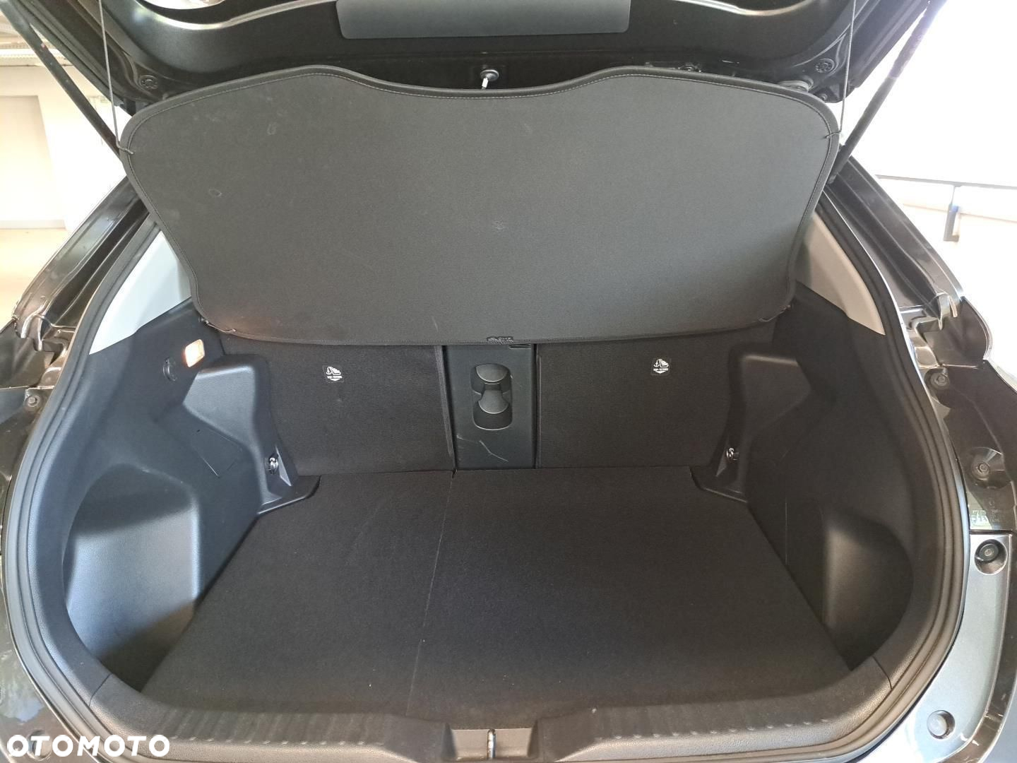Toyota Yaris Cross Hybrid 1.5 Executive - 10
