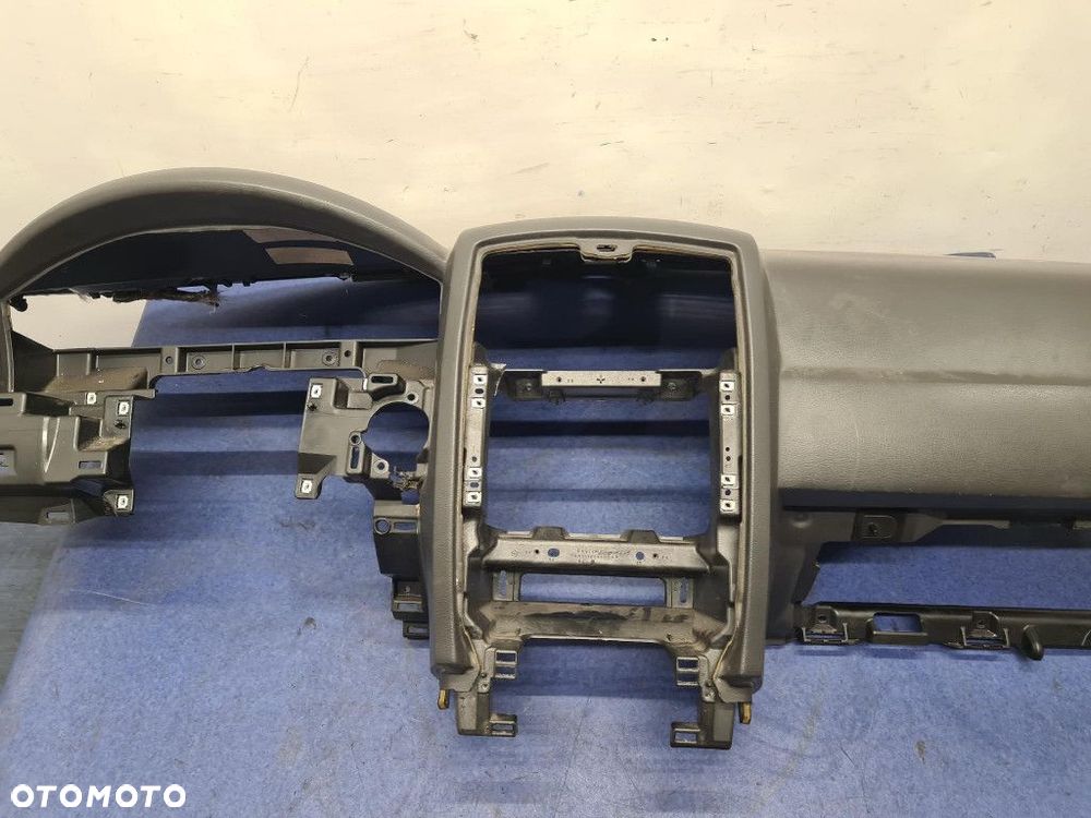 CHRYSLER 300C 3.0 CRD DESKA ROZDZIELCZA - 3