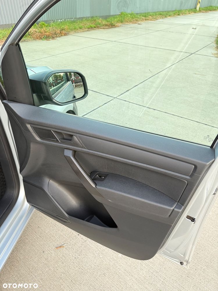 Volkswagen Caddy - 18