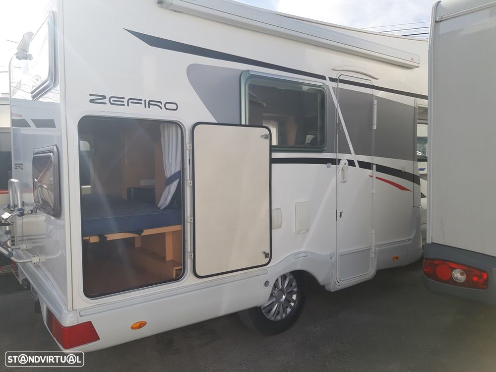 Ford Transit 2.2 TDCI - ROLLER TEAM ZEFIRO 291 TL - 4 LUGARES - 6 DORMIDAS - 14