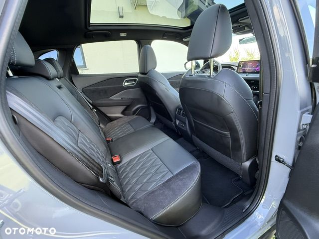 Nissan Qashqai 1.3 DIG-T MHEV Xtronic Tekna+ - 29