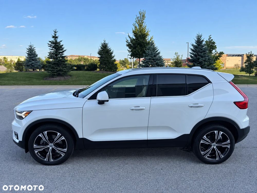 Volvo XC 40 B5 B AWD Ultimate Bright - 4