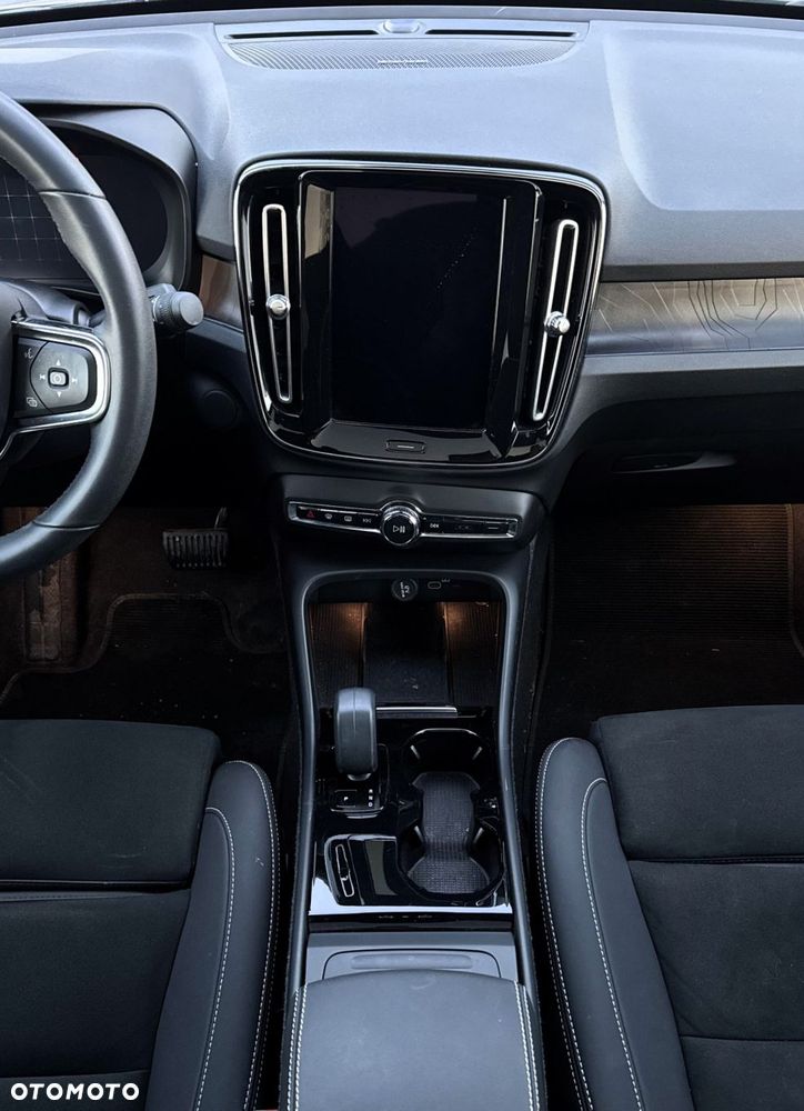 Volvo C40 - 16