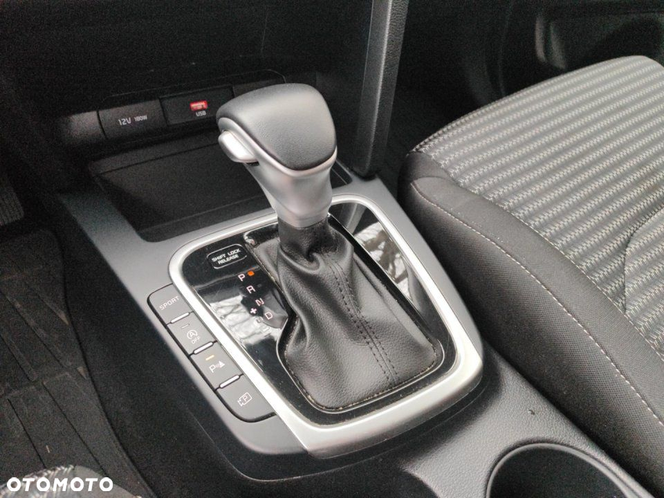 Kia Ceed - 15