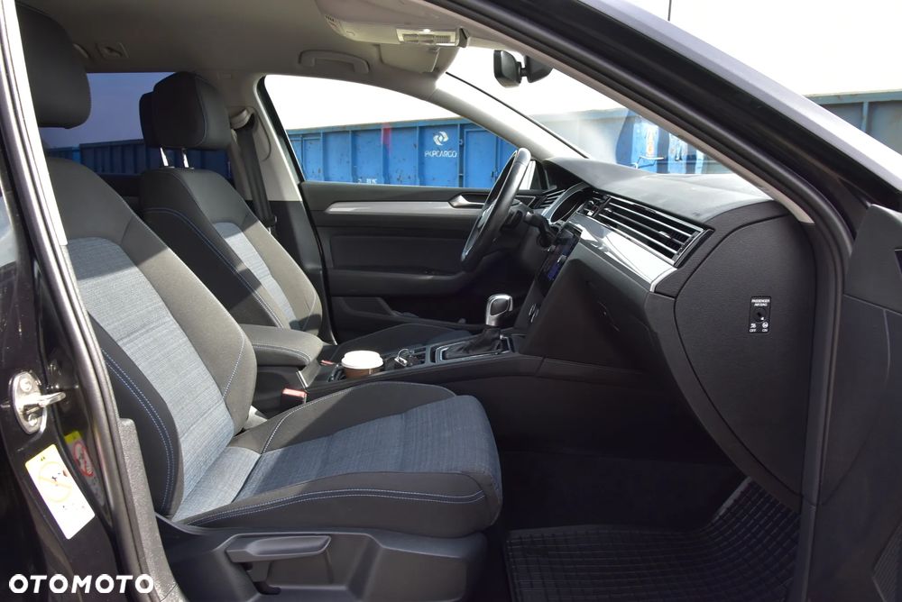Volkswagen Passat 1.4 TSI Plug-In Hybrid GTE DSG - 9