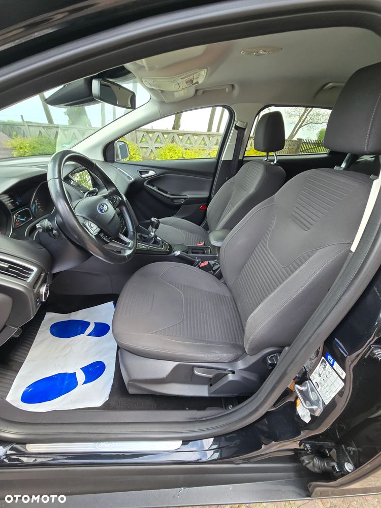 Ford Focus 1.0 EcoBoost STart-Stopp-System TITANIUM - 31