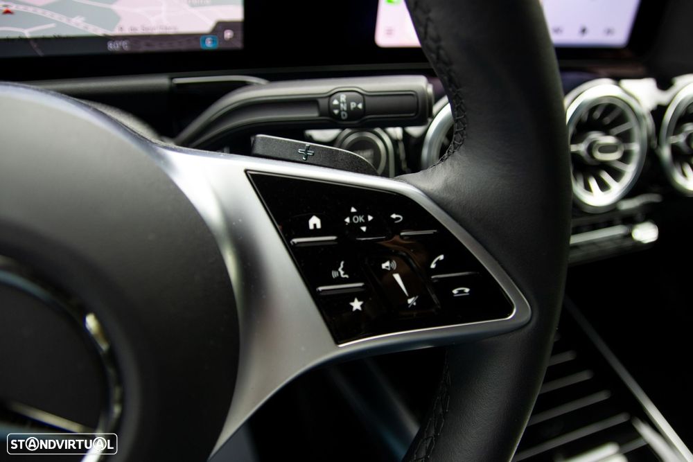 Mercedes-Benz EQA 300 4Matic Progressive - 22