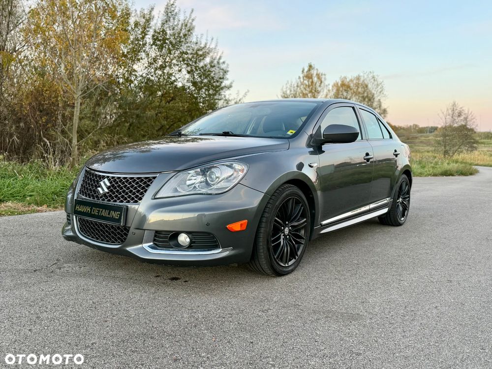 Suzuki Kizashi 2.4 Sport 4WD CVT - 3