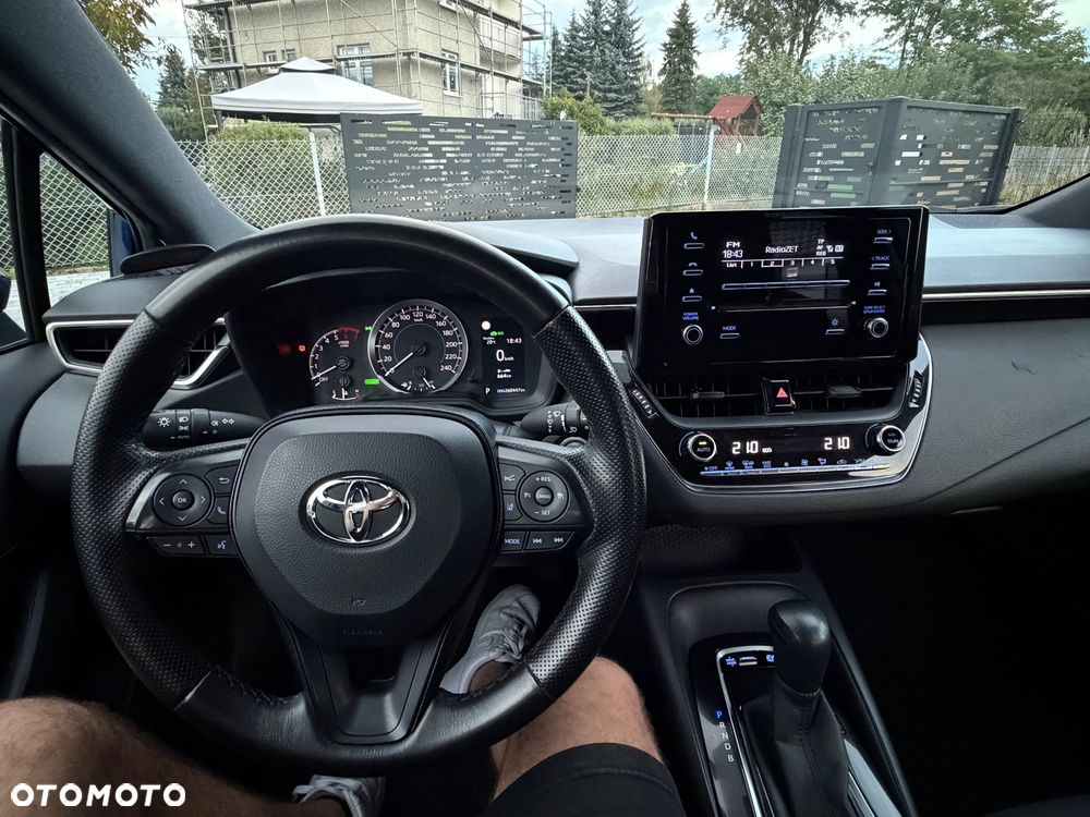 Toyota Corolla 1.8 Hybrid Active - 15