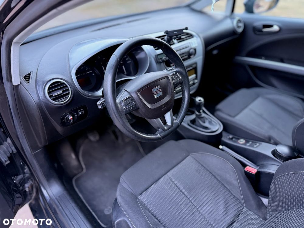 Seat Leon 2.0 TDI DPF Style - 9
