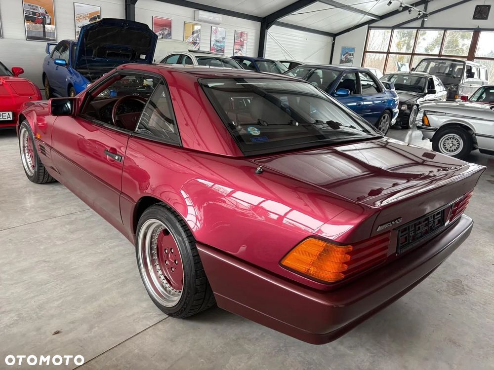 Mercedes-Benz SL - 16