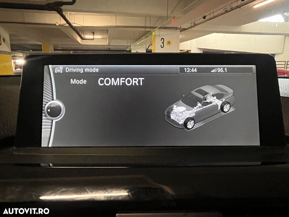 BMW Seria 3 320d - 28