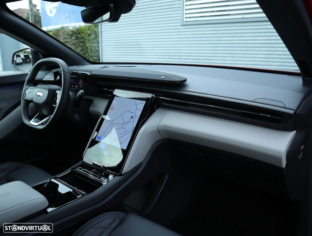 Ford Explorer 79 kWh Premium AWD - 18