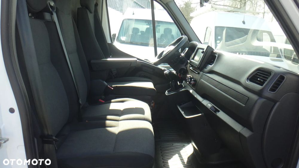 Renault Master - 9