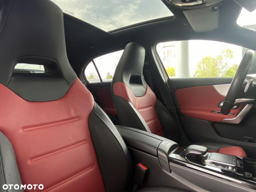 Mercedes-Benz Klasa A 200 AMG Line 7G-DCT - 23